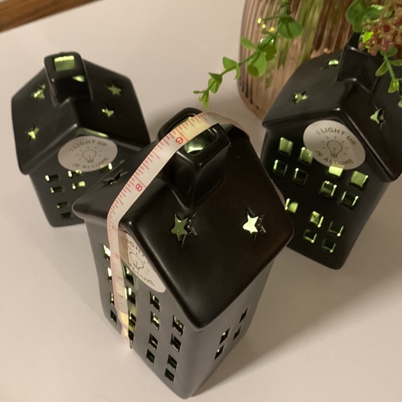NIB Ceramic Set of 3 LED Light Houses Black Matte color - Picture 12 of 13